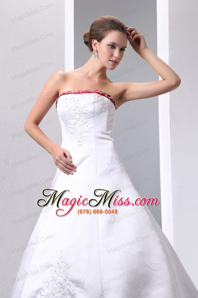 wholesale luxurious a-line strapless chapel train satin embroidery with beading wedding dress