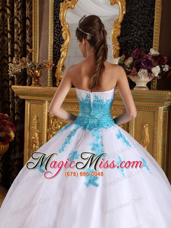 wholesale white and blue ball gown sweetheart floor-length appliques organza quinceanera dress