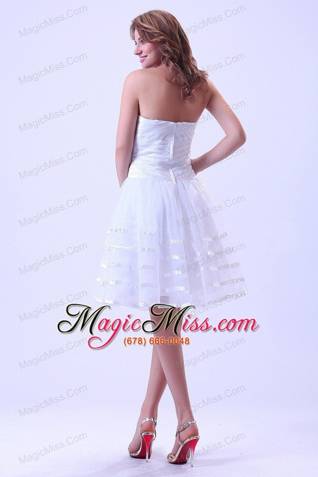 wholesale sweetheart short wedding dress with ruched and hand made flower knee-length