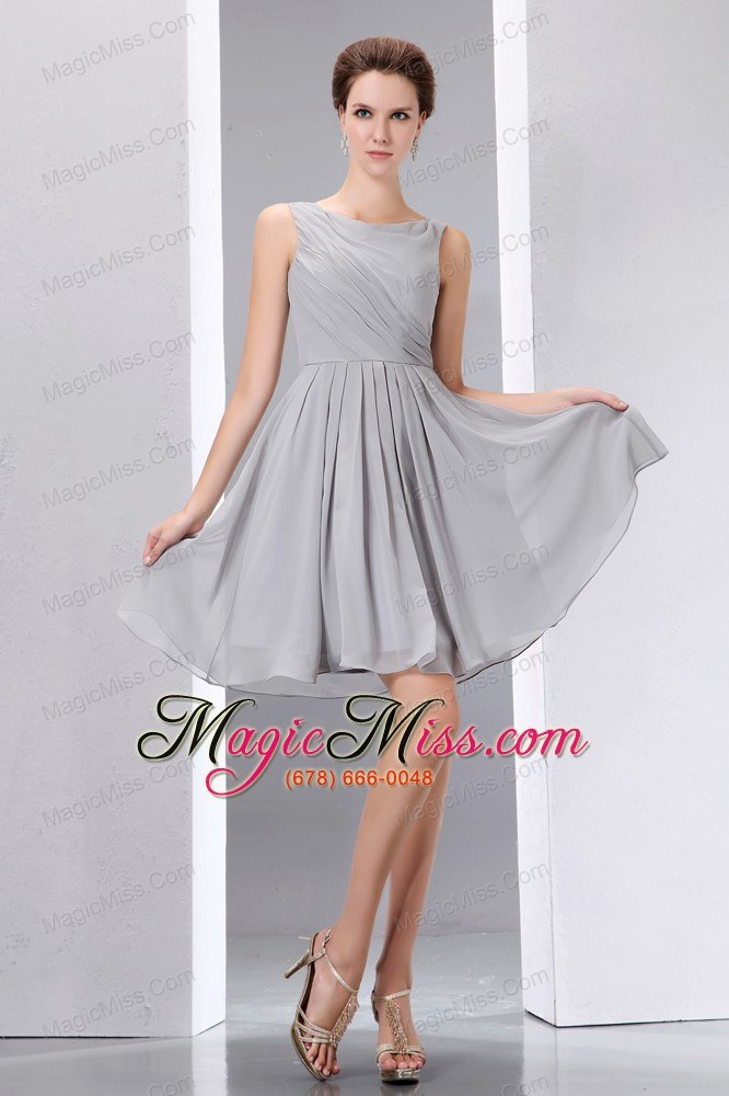 wholesale grey a-line scoop knee-length chiffon ruch prom dress