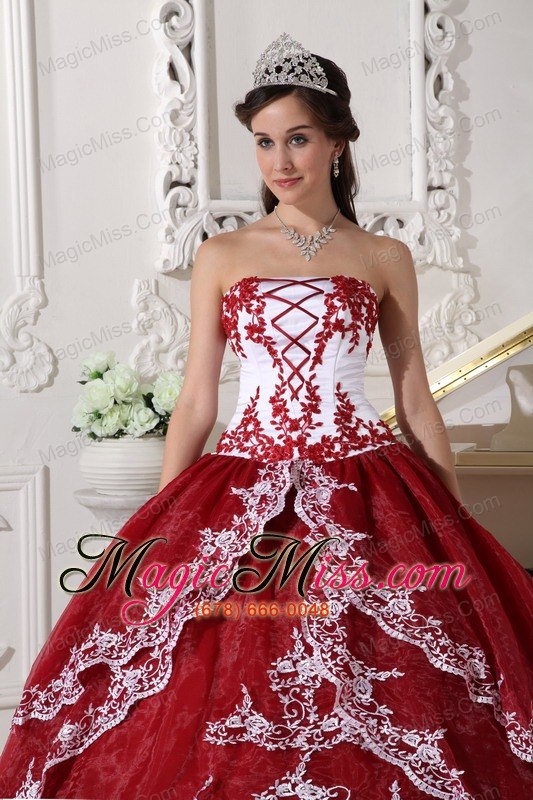 wholesale wine red and white ball gown strapless floor-length organza appliques quinceanera dress