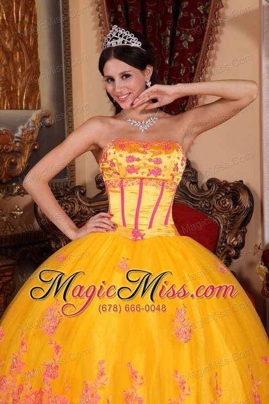 wholesale yellow ball gown strapless floor-length organza lace appliques quinceanera dress