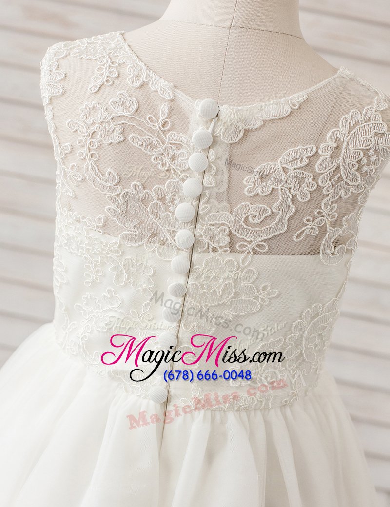 wholesale comfortable white a-line tulle scoop sleeveless lace floor length clasp handle flower girl dress
