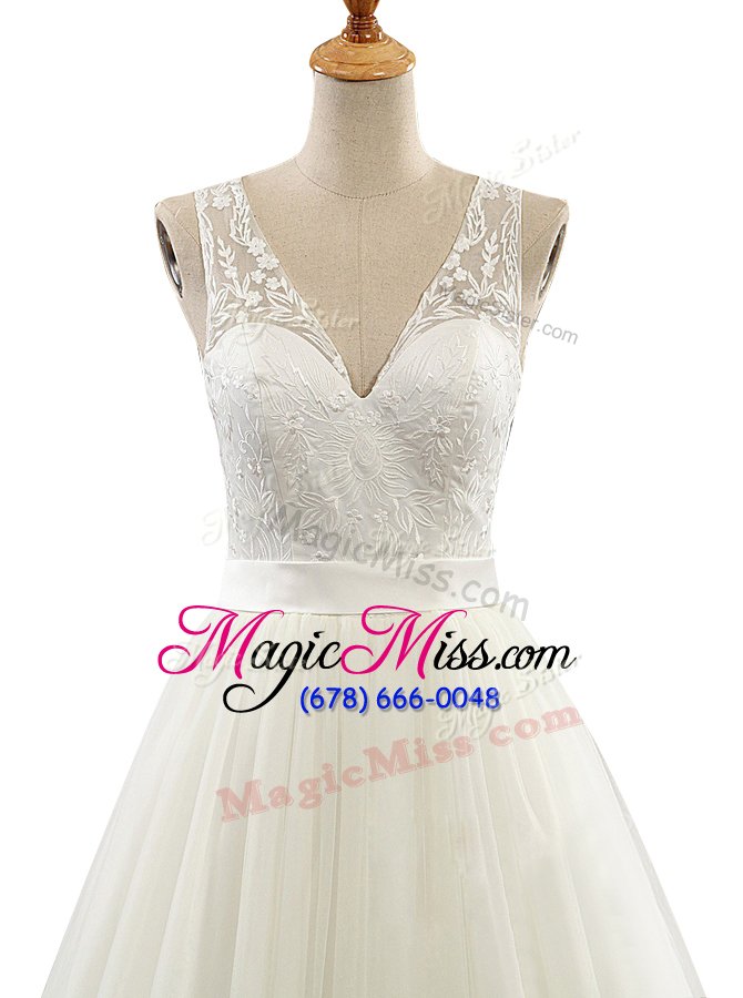 wholesale with train clasp handle wedding dress white and in for wedding party with lace brush train