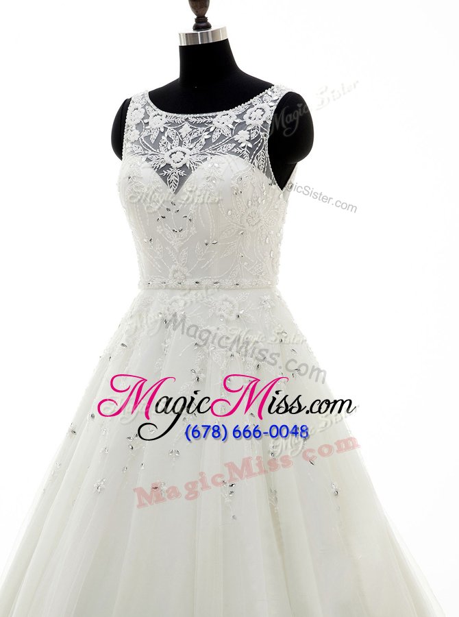 wholesale custom design scoop sleeveless tulle wedding dresses beading and lace and appliques brush train backless