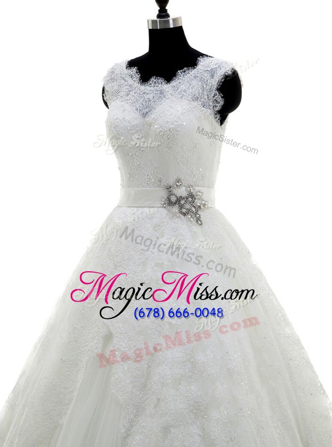 wholesale shining white scoop clasp handle beading and lace and appliques wedding gowns brush train sleeveless