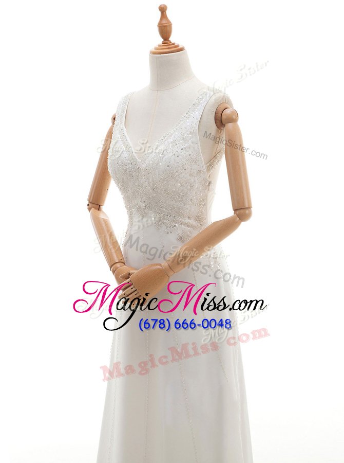 wholesale custom fit white sleeveless floor length beading backless bridal gown