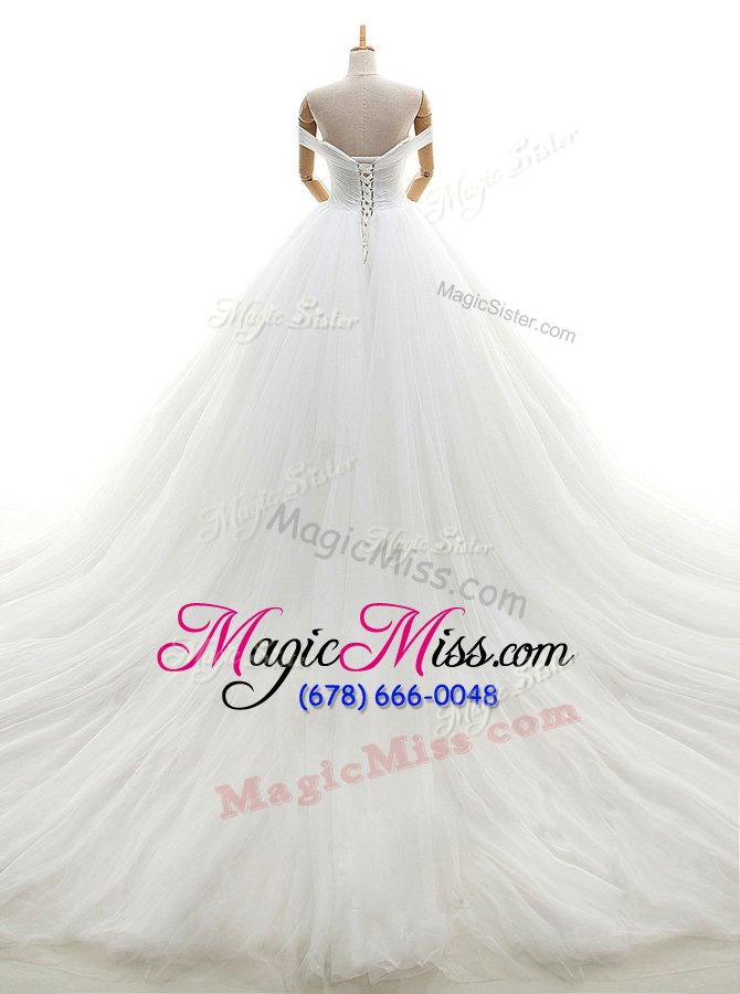 wholesale fabulous with train white wedding dresses off the shoulder sleeveless chapel train lace up