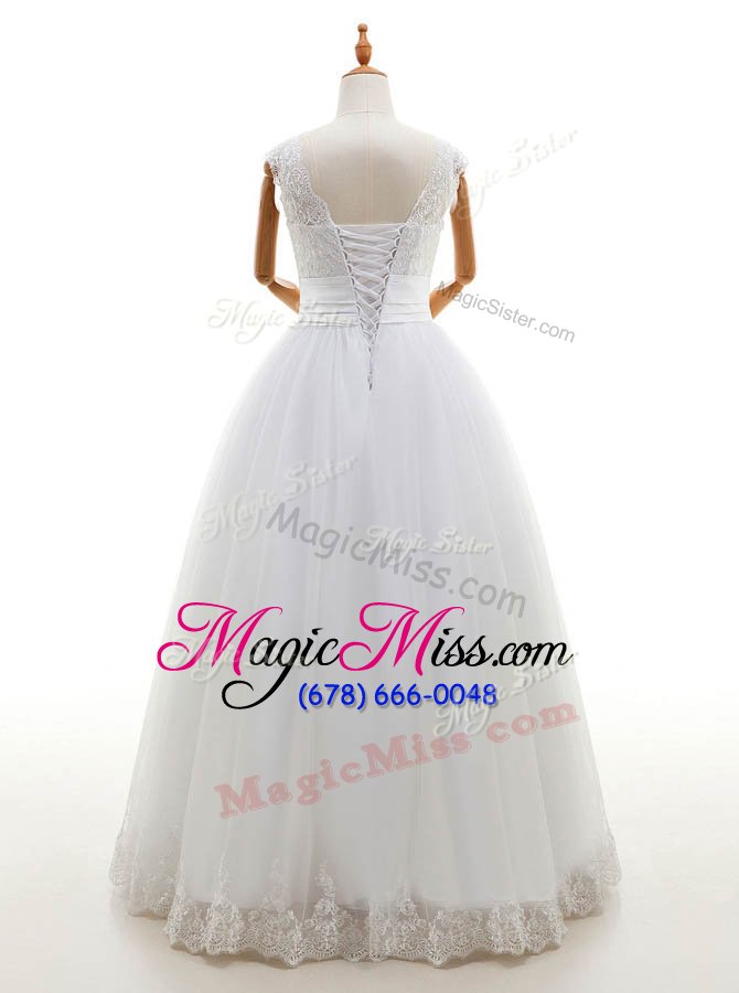wholesale new arrival tulle scoop sleeveless lace up lace wedding gown in white