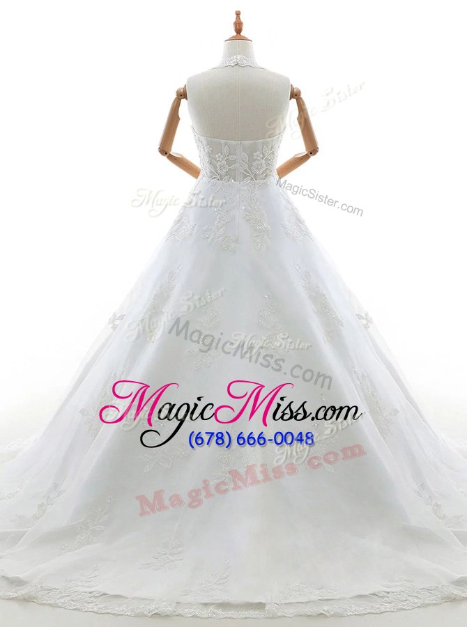 wholesale chic lace white halter top neckline appliques wedding gowns sleeveless zipper