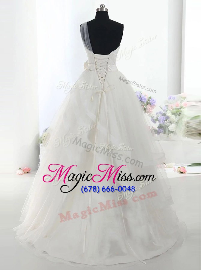 wholesale inexpensive one shoulder with train white wedding gowns tulle brush train sleeveless lace and hand made flower