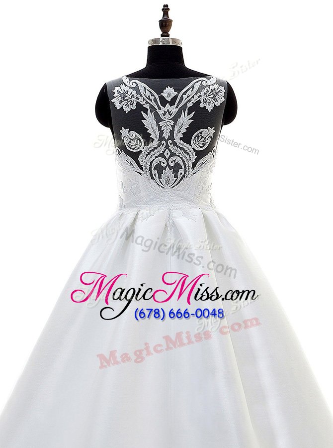 wholesale custom fit white zipper wedding gowns lace and appliques sleeveless with train sweep train