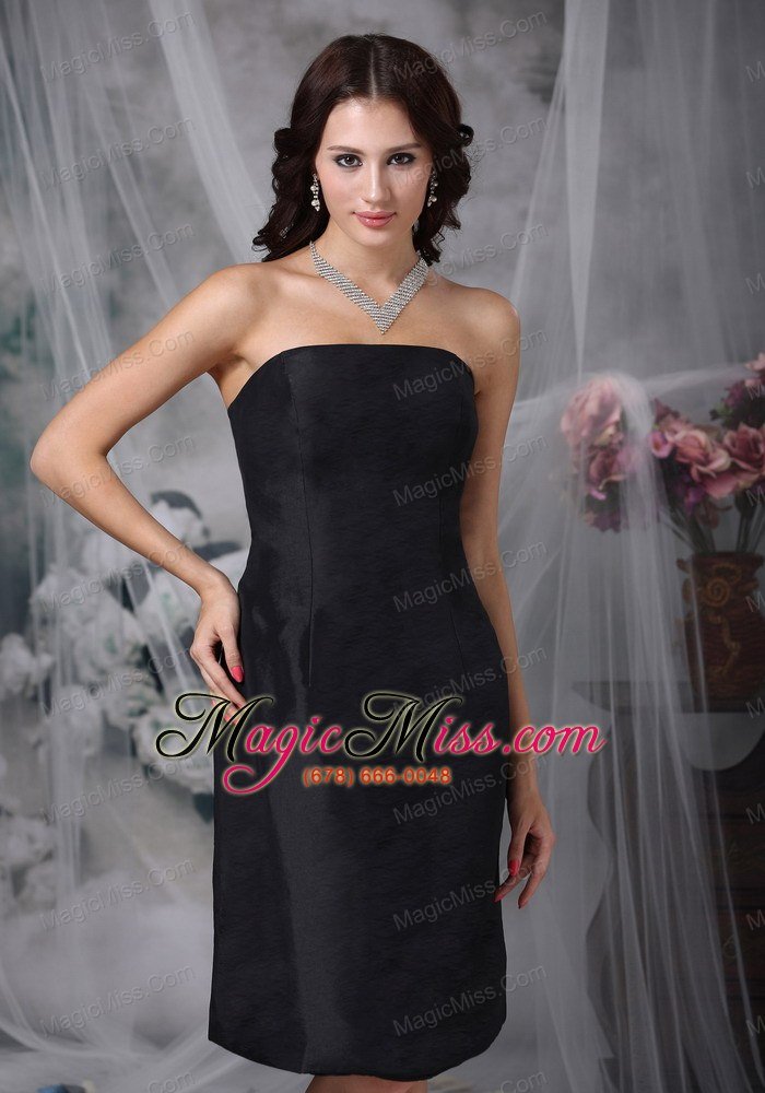 wholesale black a-line strapless knee-length satin ruch bridesmaid dress