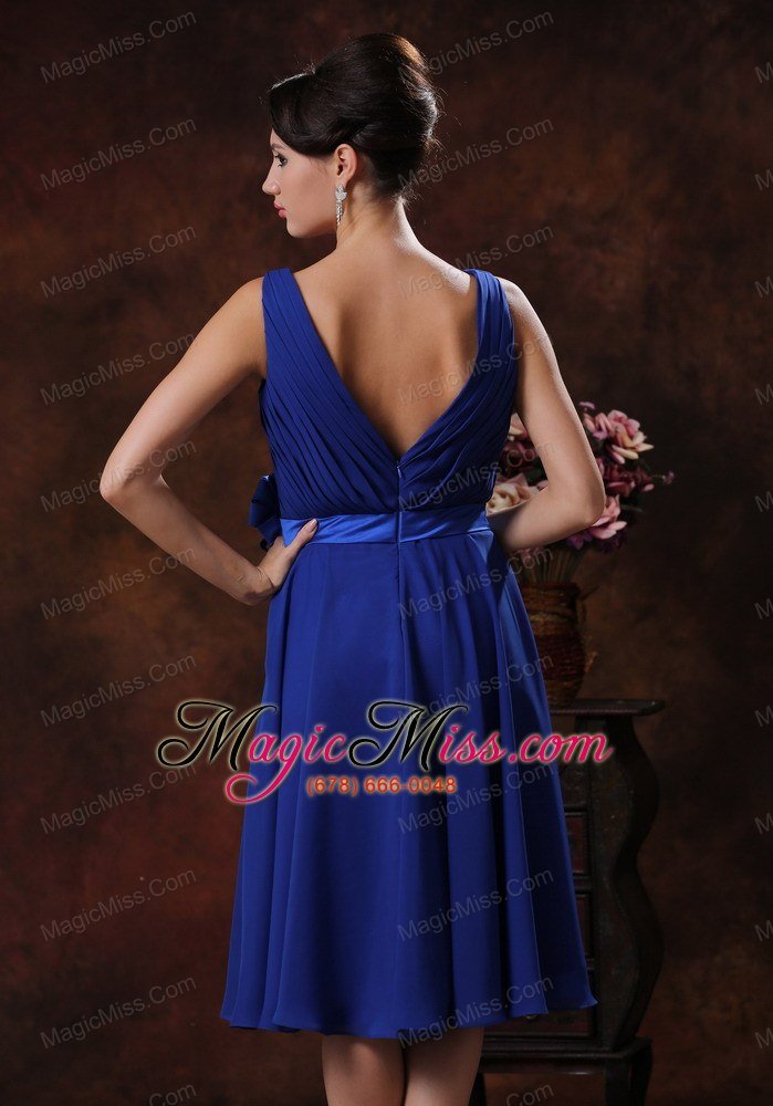 wholesale roral blue v-neck bridesmaid dress with flowers and ruch derocate in carefree arizona