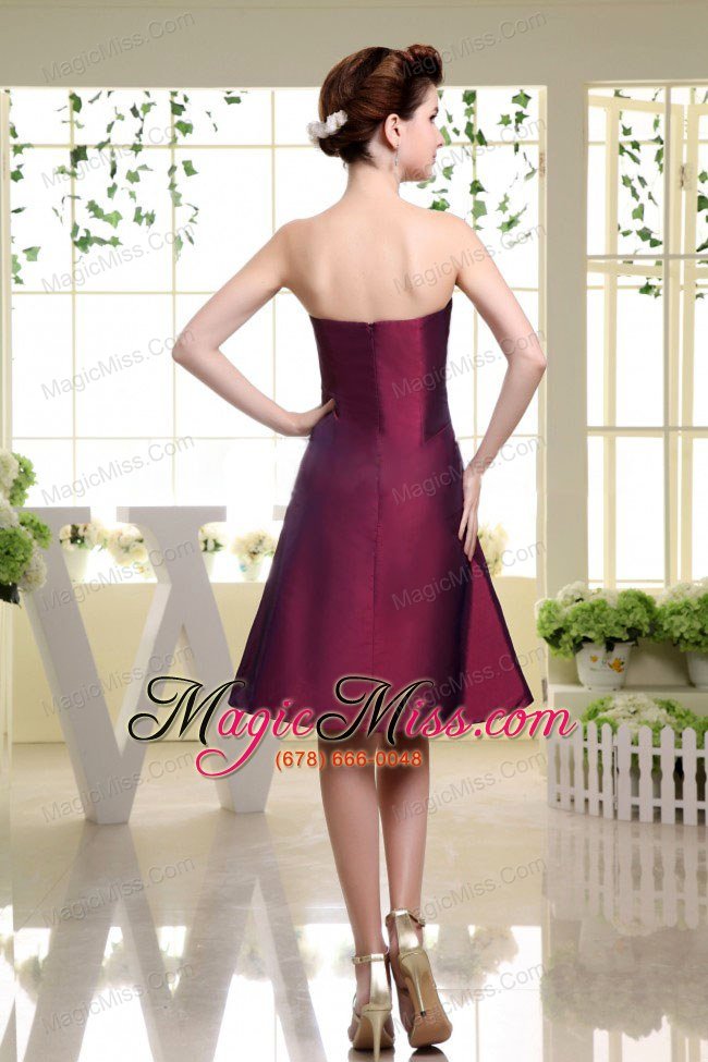 wholesale burgundy bridesmaid dress with ruch knee-length and taffeta