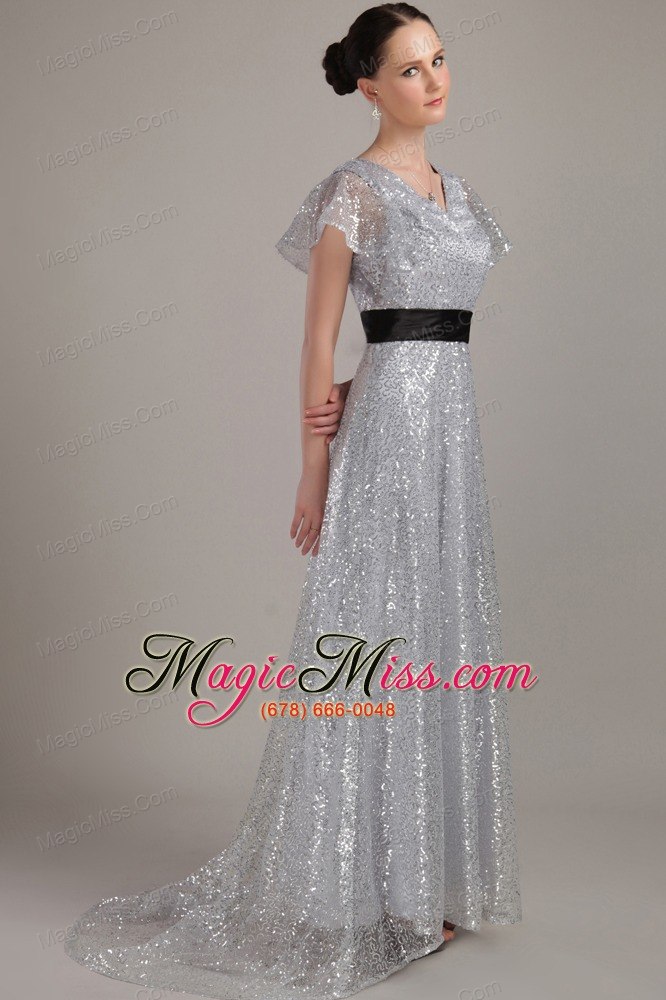 wholesale grey empire v-neck brush train sequin belt mother of the bride dress