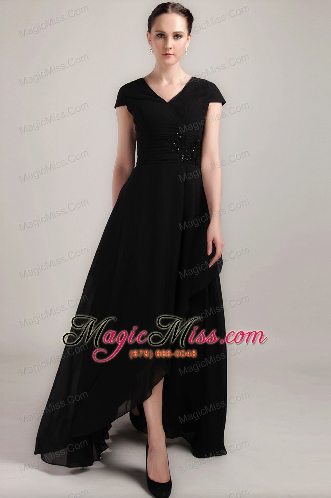 wholesale black column / sheath v-neck short sleeves floor-length chiffon beading and ruch mother of the bride dress