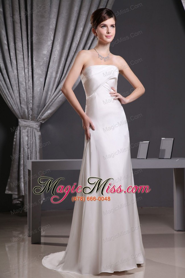 wholesale simple wedding dress with strapless brush train