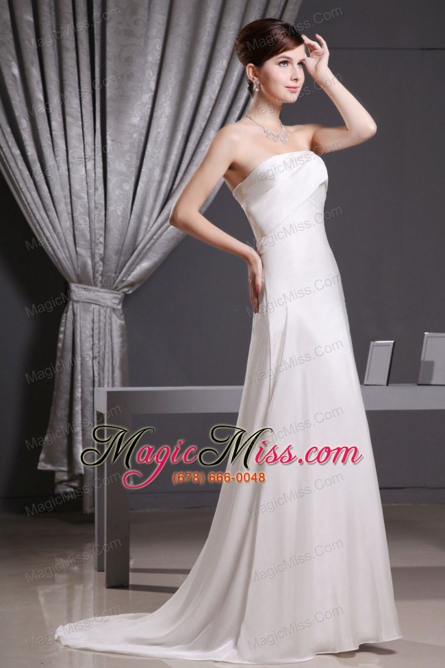 wholesale simple wedding dress with strapless brush train