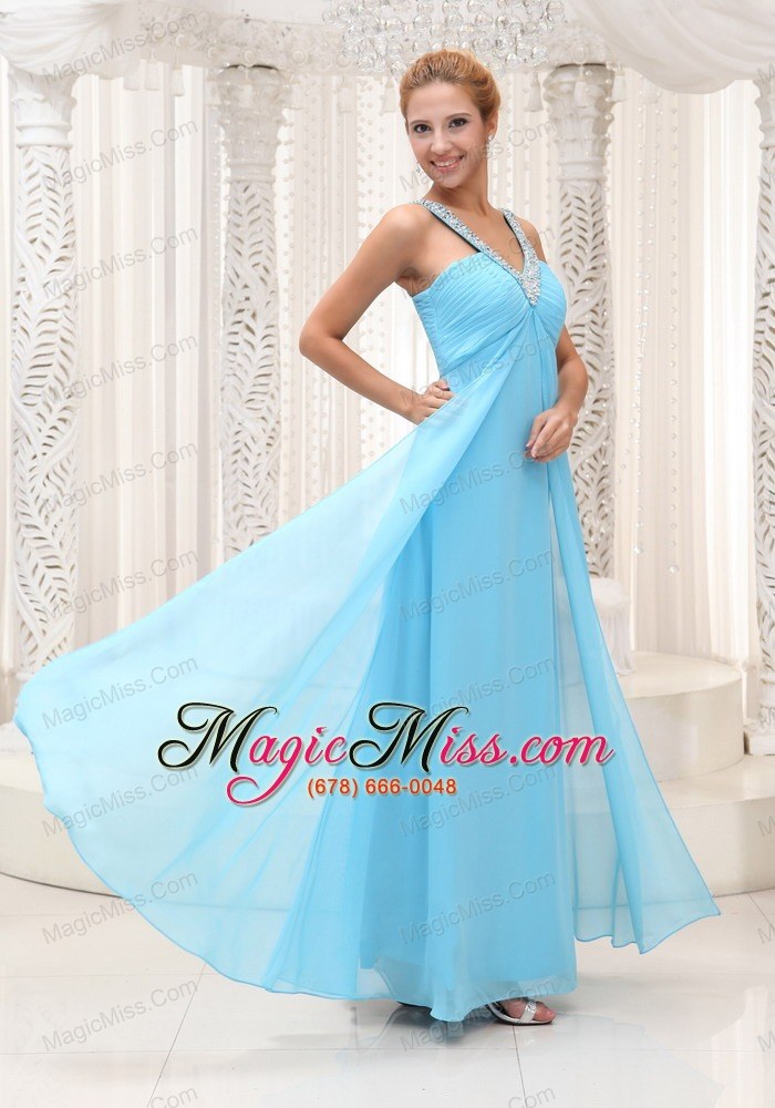 wholesale beaded decorate v-neck ruched bodice aqua blue chiffon prom / evening dress for 2013