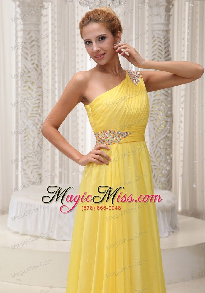 wholesale beaded decorate one shoulder and wasit ruched bodice yellow chiffon custom made floor-length prom / evening dress for 2013