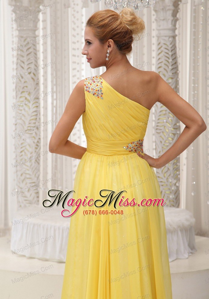 wholesale beaded decorate one shoulder and wasit ruched bodice yellow chiffon custom made floor-length prom / evening dress for 2013