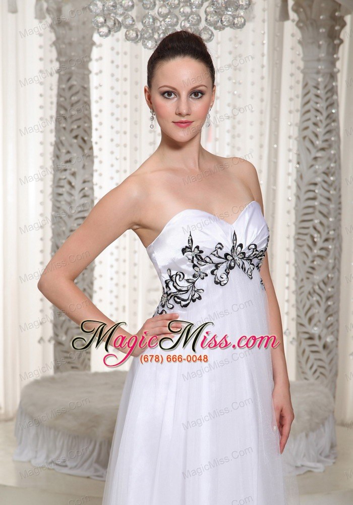 wholesale white appliques prom dress for formal evening with sweetheart floor-length