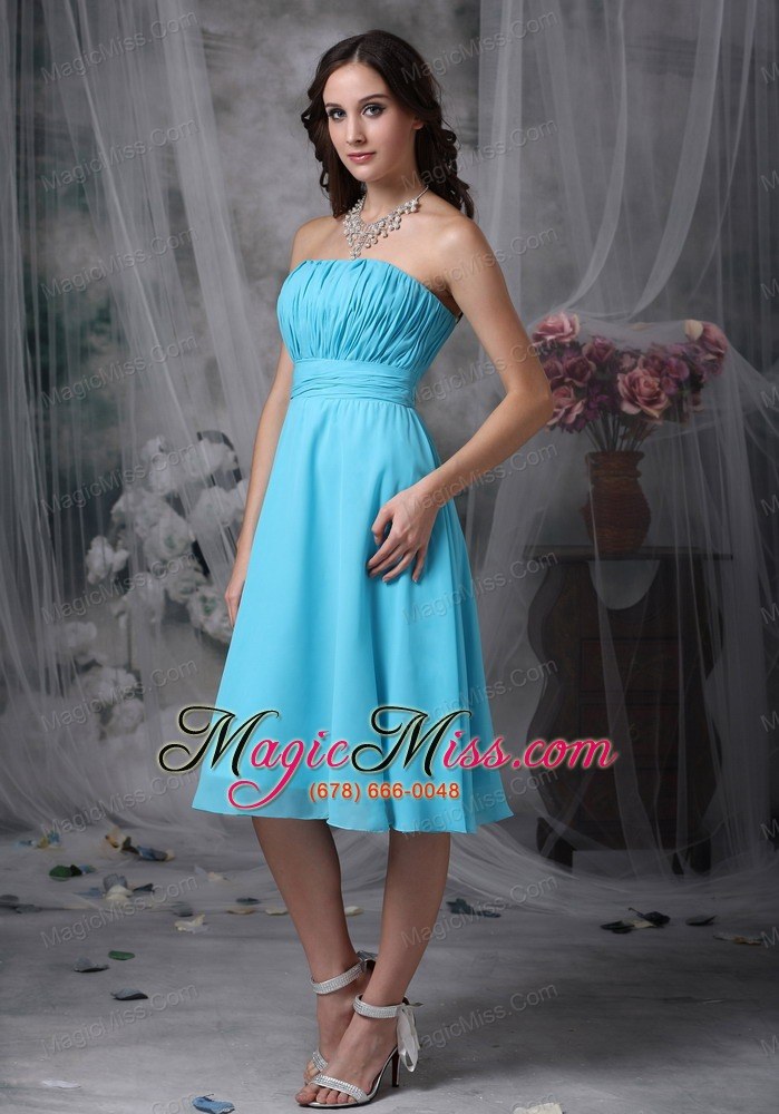 wholesale aque blue empire strapless knee-length chiffon ruch prom dress
