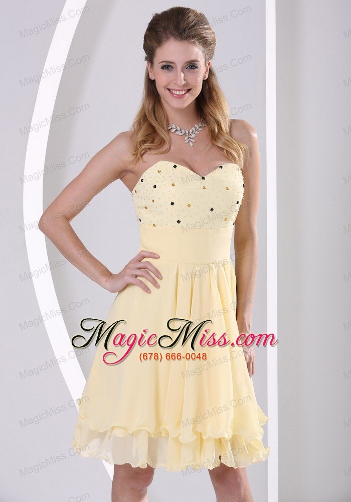 wholesale light yellow chiffon sweetheart beaded knee-length homecoming / cocktail dress for custom made