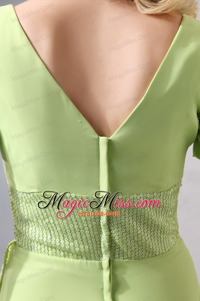 wholesale yellow green empire v-neck mini-length chiffon and sequin prom dress