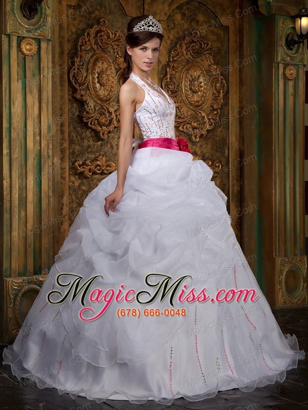 wholesale white a-line halter floor-length organza beading quinceanera dress