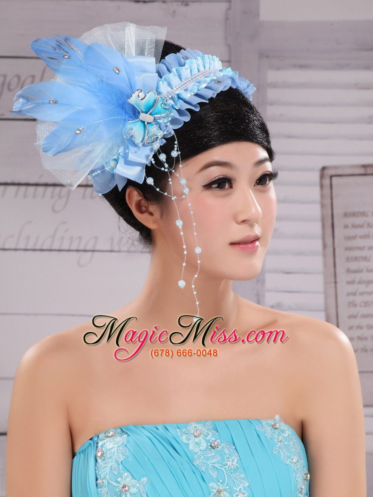 wholesale classical rhionstones and feather decorate on tulle baby blue headpices for party