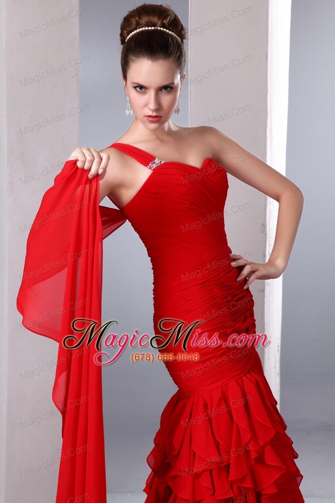 wholesale bright red one shoulder watteau train prom dress with many ruffles