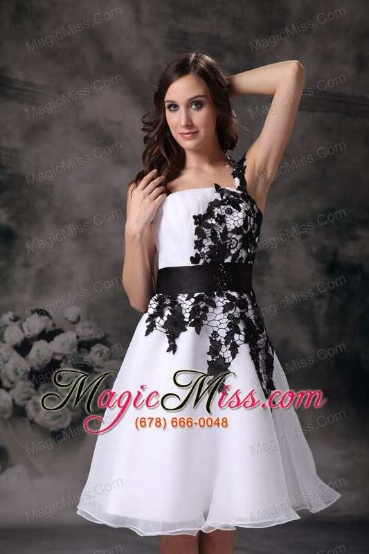 wholesale white a-line one shoulder mini-length organza lace bridesmaid dress