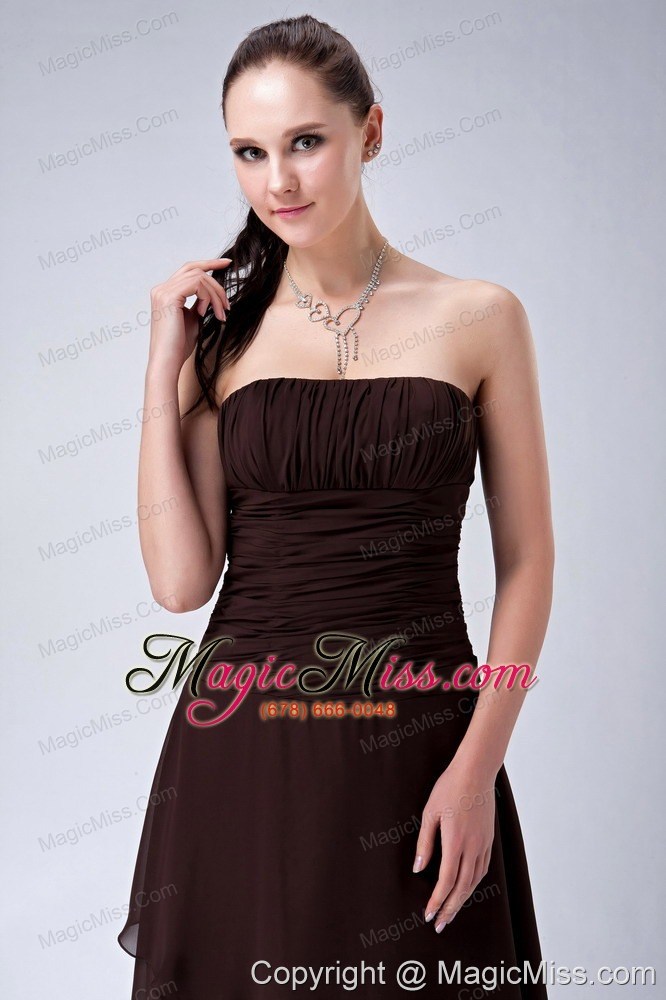 wholesale brown a-line / princess strapless high-low chiffon ruch bridesmaid dress