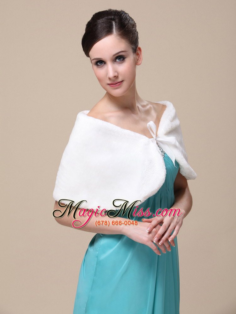 wholesale luxurious faux fur special occasion / wedding shawl on sale