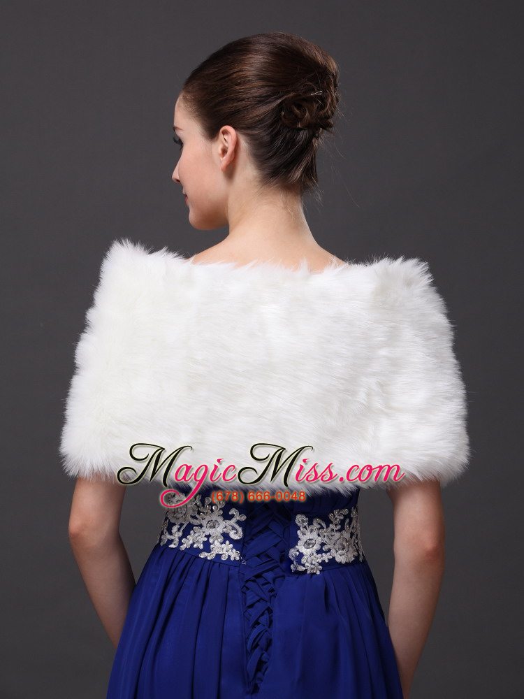 wholesale front closure and faux fur for wedding / special occasion shawl