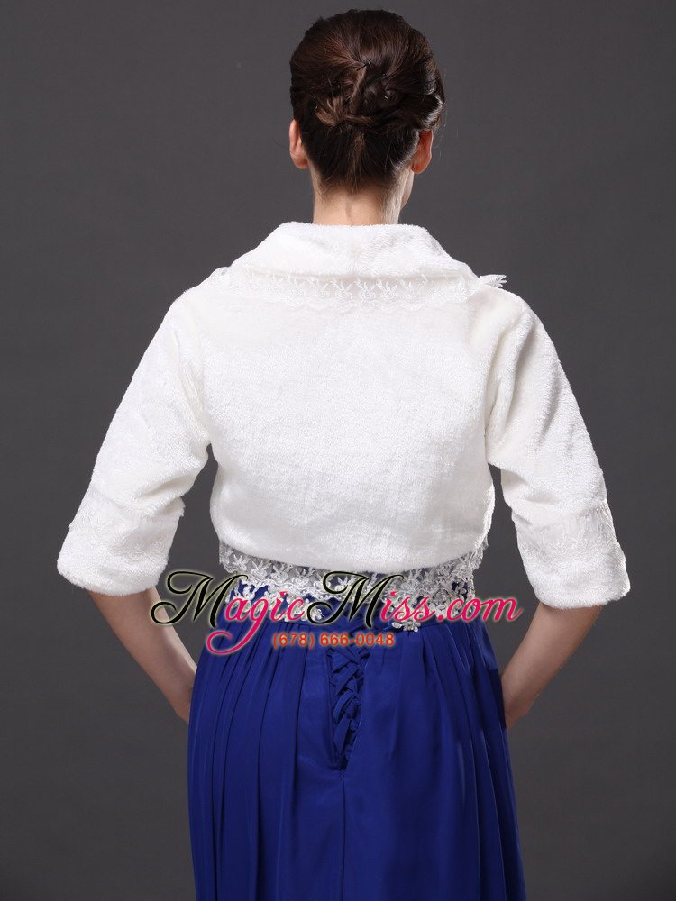 wholesale modest v-neck half-sleeves faux fur wedding party and prom white jacket