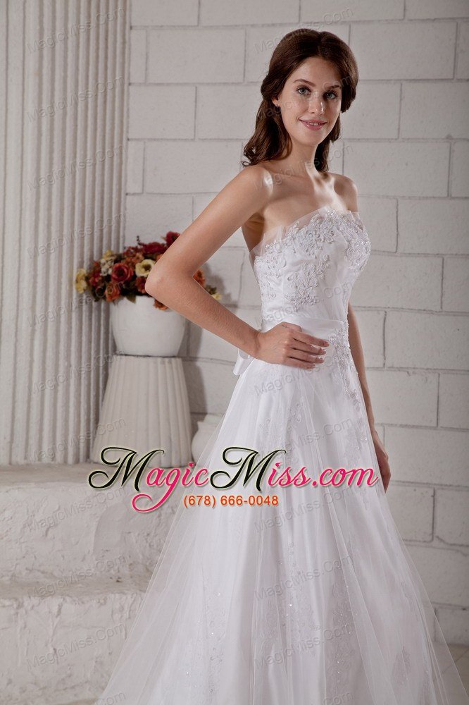 wholesale magnificent a-line sweetheart brush train tulle appliques wedding dress