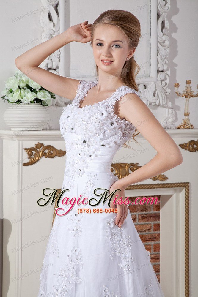 wholesale discount a-line scoop court train lace appliques wedding dress