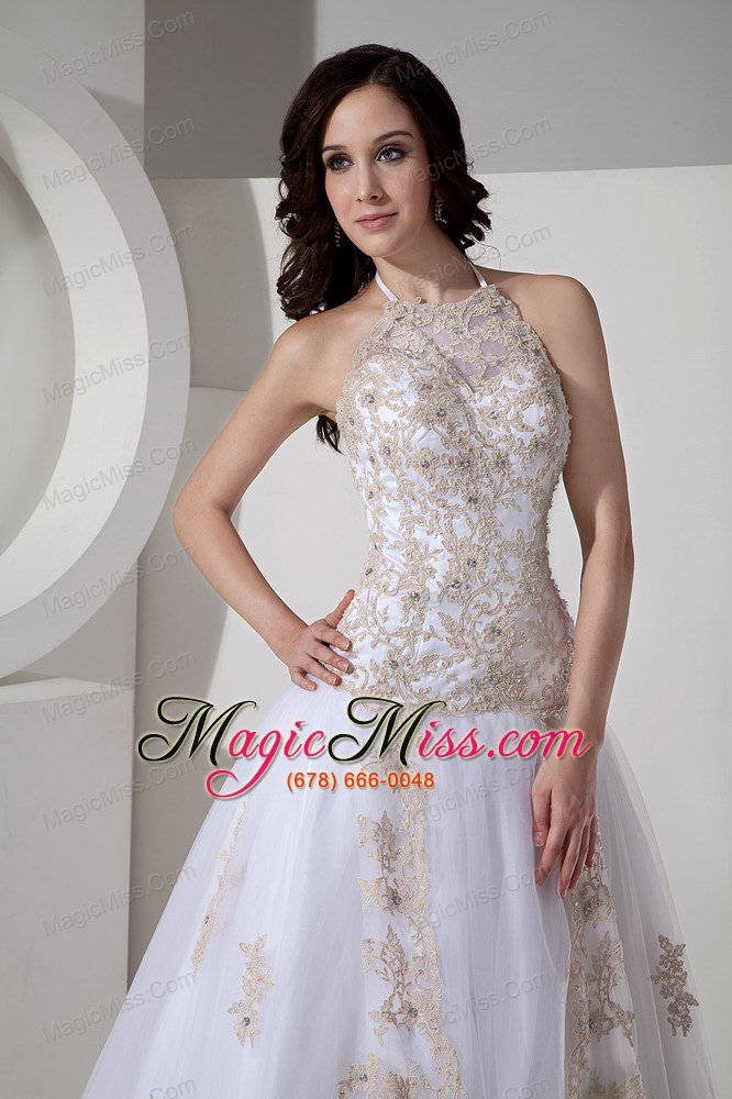 wholesale exclusive ball gown halter court train tulle lace appliques wedding dress