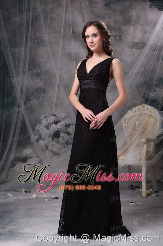 wholesale black column v-neck floor-length lace belt and ruch prom / celebrity dress