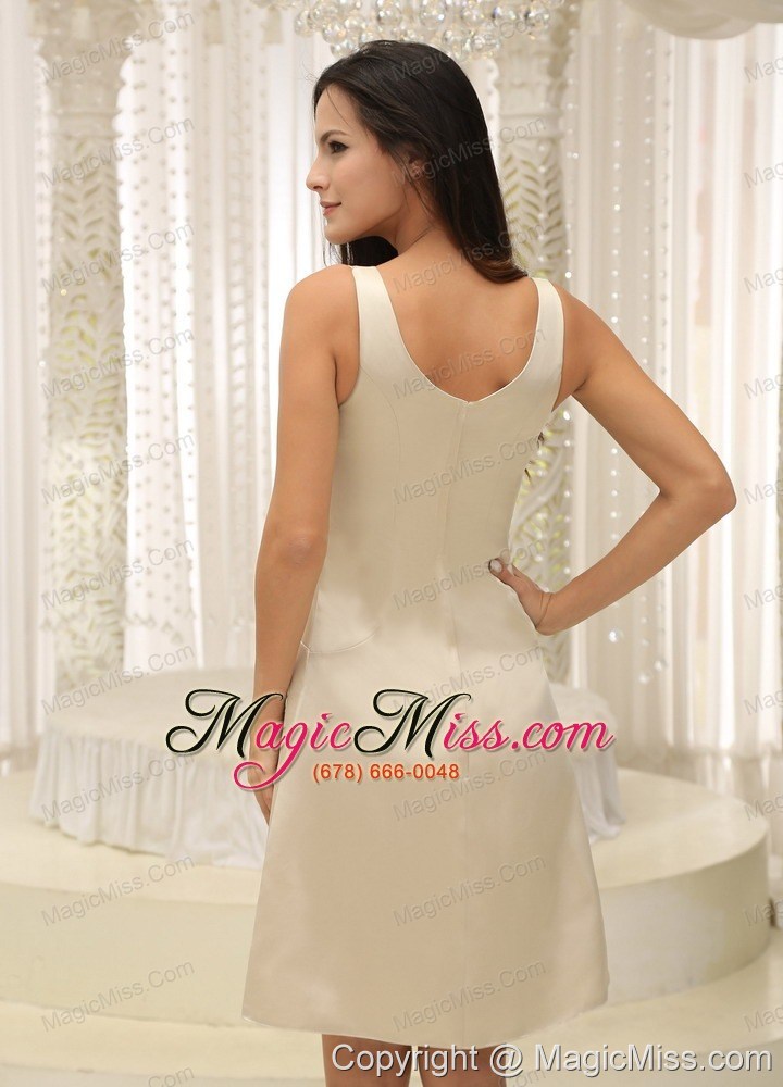 wholesale straps champagne appliques decorate bust knee-length mother of the bride dress with bowknot