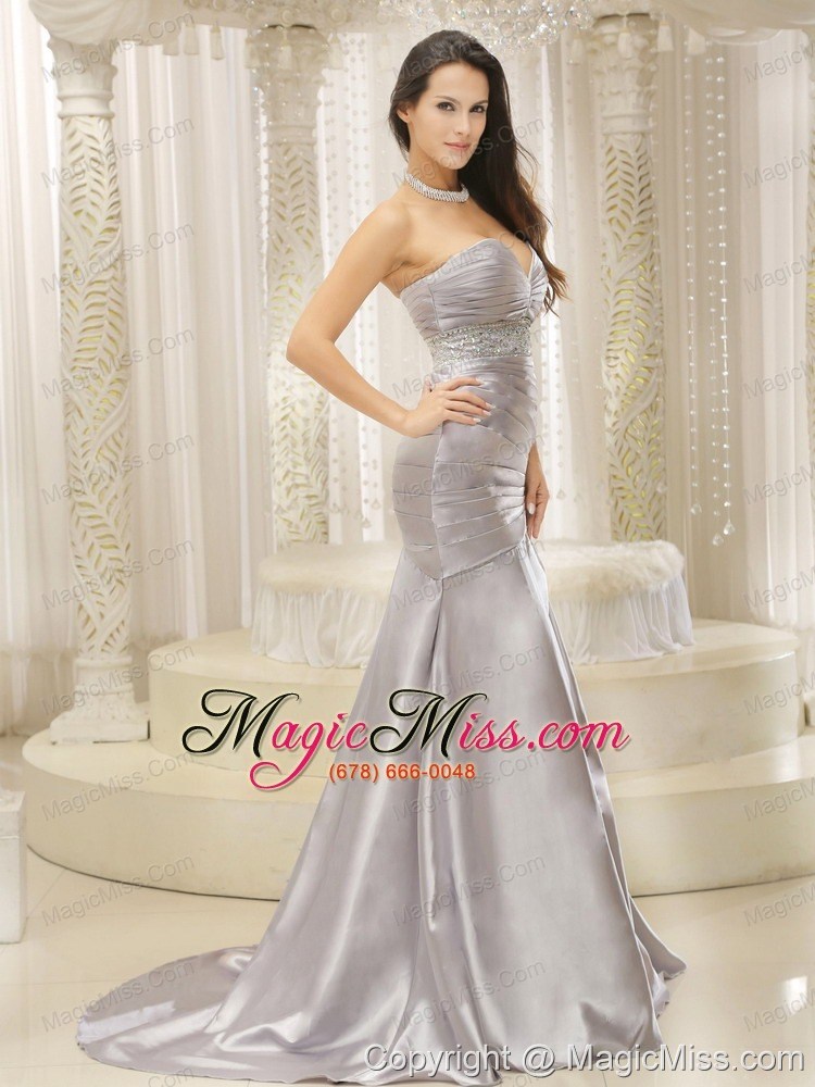 wholesale modest satin and ruched bodice beaded decorate waist for prom dress