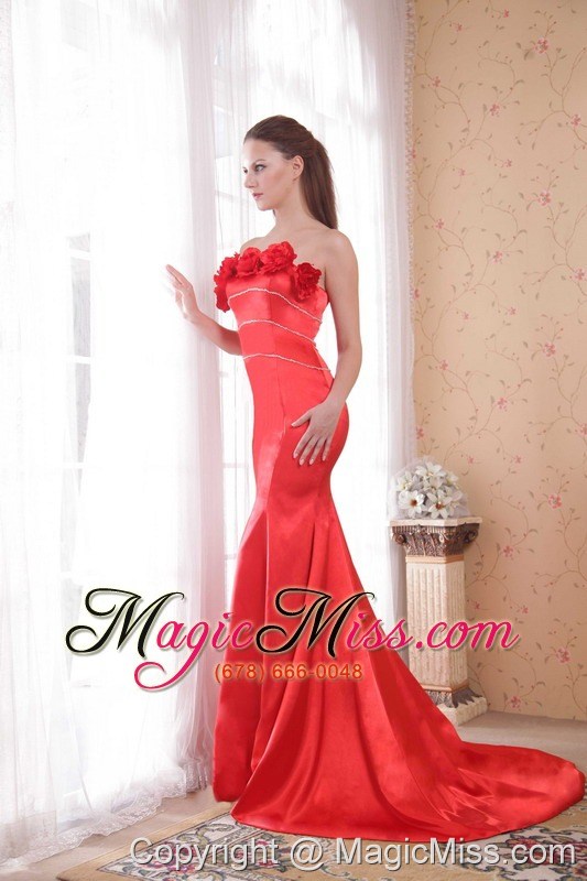 wholesale red mermaid strapless court train satin hand made flower prom dress