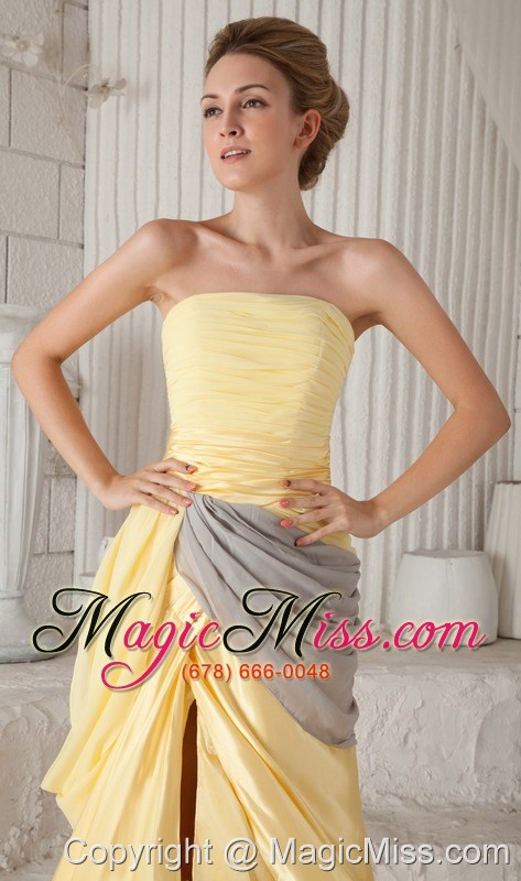 wholesale yellow empire strapless brush train elastic woven satin ruch prom / celebrity dress