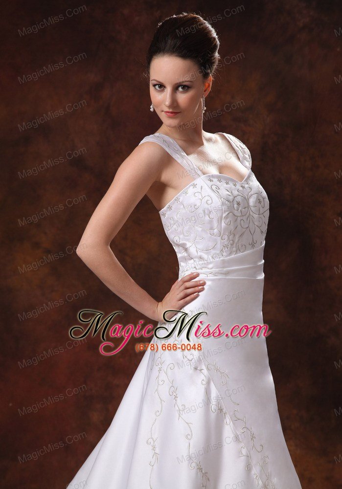 wholesale luxurious straps court train wedding dress with embroidery for custom made in dahlonega georgia