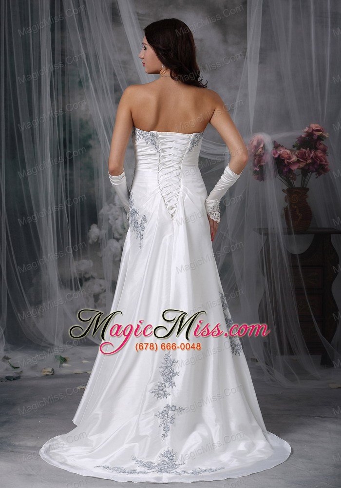wholesale affordable a-line strapless brush traintaffeta appliques and ruch wedding dress