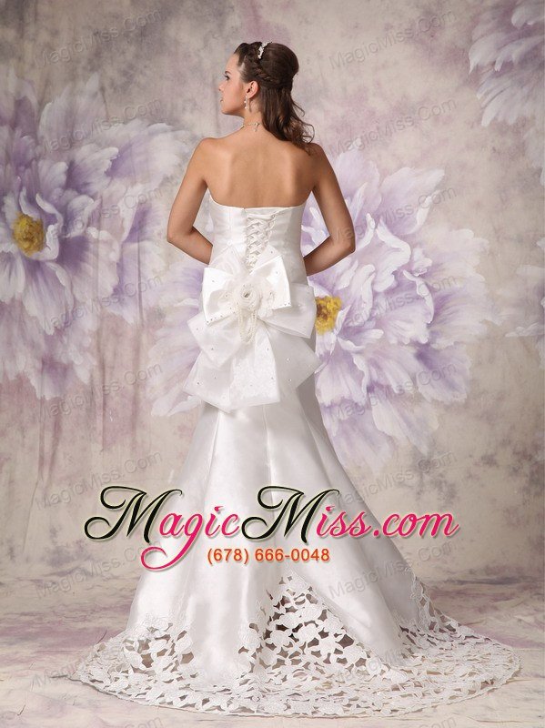 wholesale luxurious mermaid sweetheart court train satin beading wedding dress