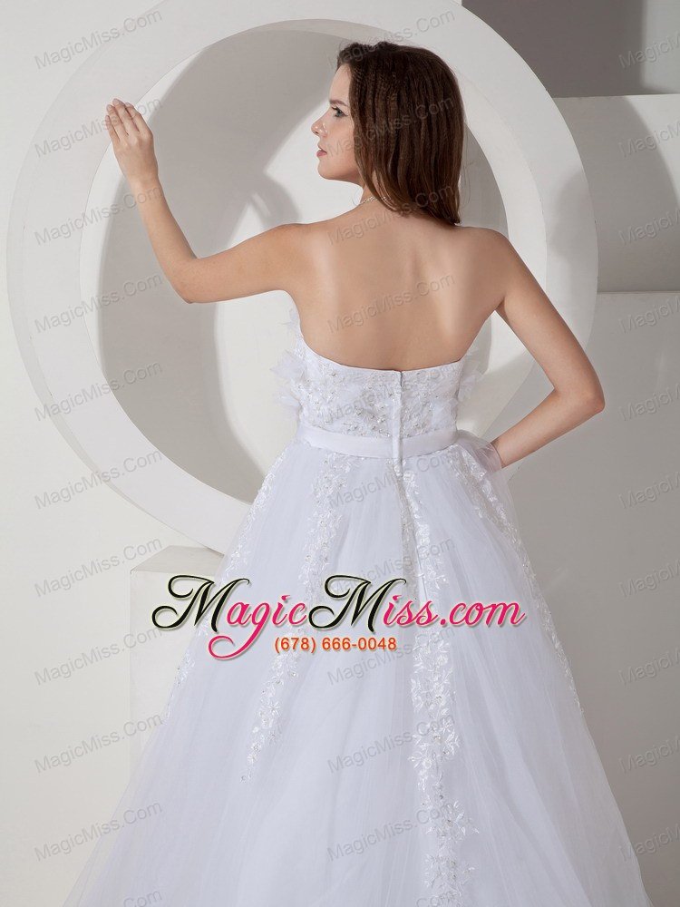 wholesale cheap a-line / princess strapless chapel train tulle embroidery wedding dress